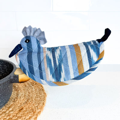 Belted Kingfisher Pot Holder In Pot